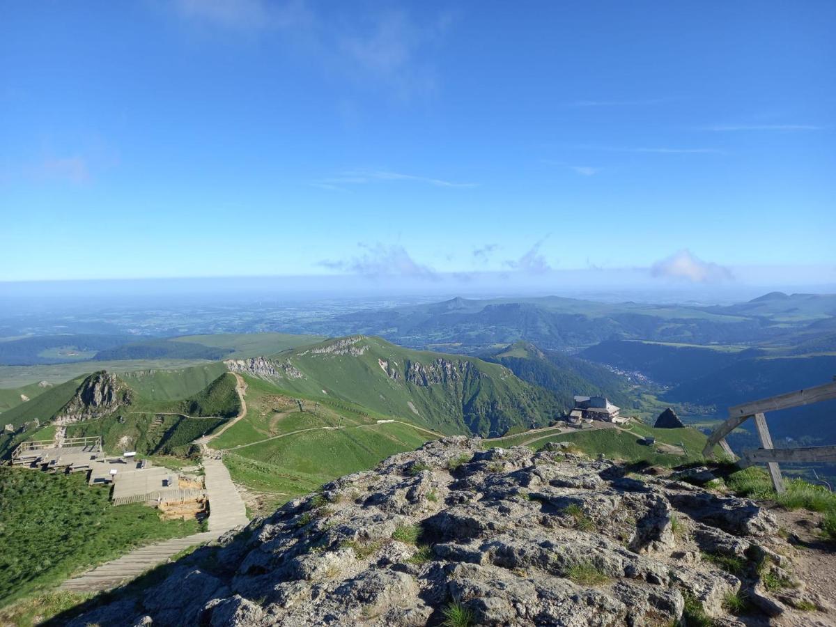 Les Gites De Recoleine Nébouzat Zewnętrze zdjęcie